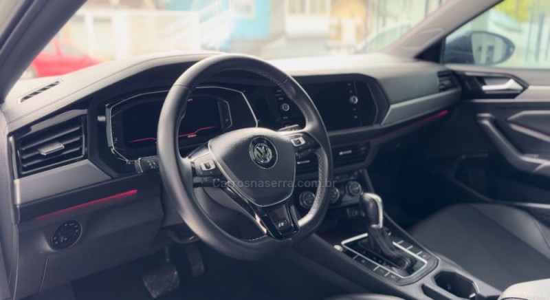 JETTA 1.4 R-LINE 250 16V TSI FLEX 4P AUTOMÁTICO - 2018 - CAXIAS DO SUL