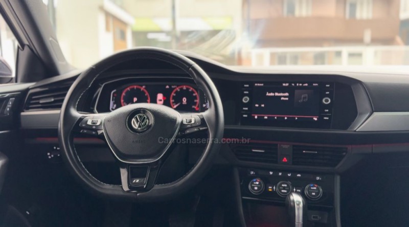 JETTA 1.4 R-LINE 250 16V TSI FLEX 4P AUTOMÁTICO - 2018 - CAXIAS DO SUL