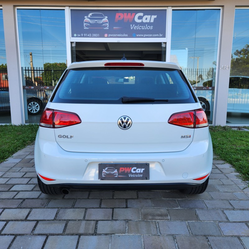 GOLF 1.6 MSI COMFORTLINE 16V TOTAL FLEX 4P TIPTRONIC - 2016 - BENTO GONçALVES