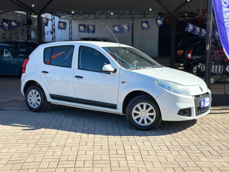 SANDERO 1.0 EXPRESSION 16V FLEX 4P MANUAL - 2012 - LAGOA VERMELHA