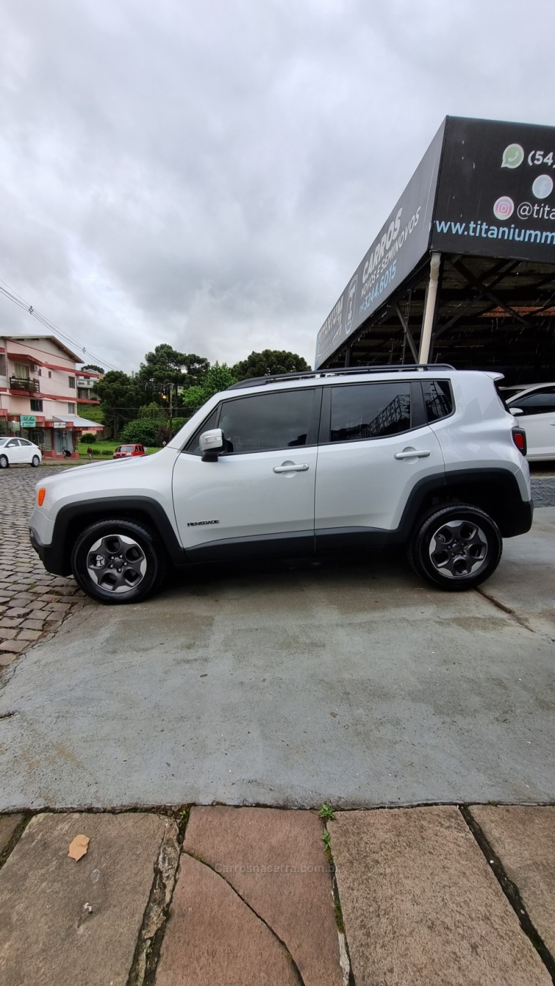 RENEGADE 2.0 16V TURBO DIESEL SPORT 4P 4X4 AUTOMÁTICO - 2016 - SãO FRANCISCO DE PAULA