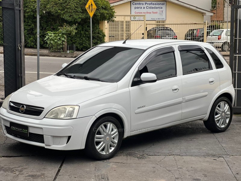 CORSA 1.4 MPFI MAXX 8V FLEX 4P MANUAL - 2011 - CAXIAS DO SUL