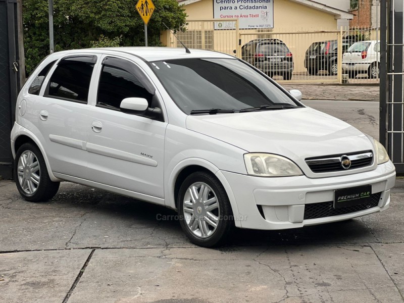 CORSA 1.4 MPFI MAXX 8V FLEX 4P MANUAL - 2011 - CAXIAS DO SUL