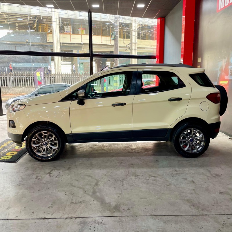 ECOSPORT 1.6 FREESTYLE 16V FLEX 4P MANUAL - 2015 - SãO LEOPOLDO