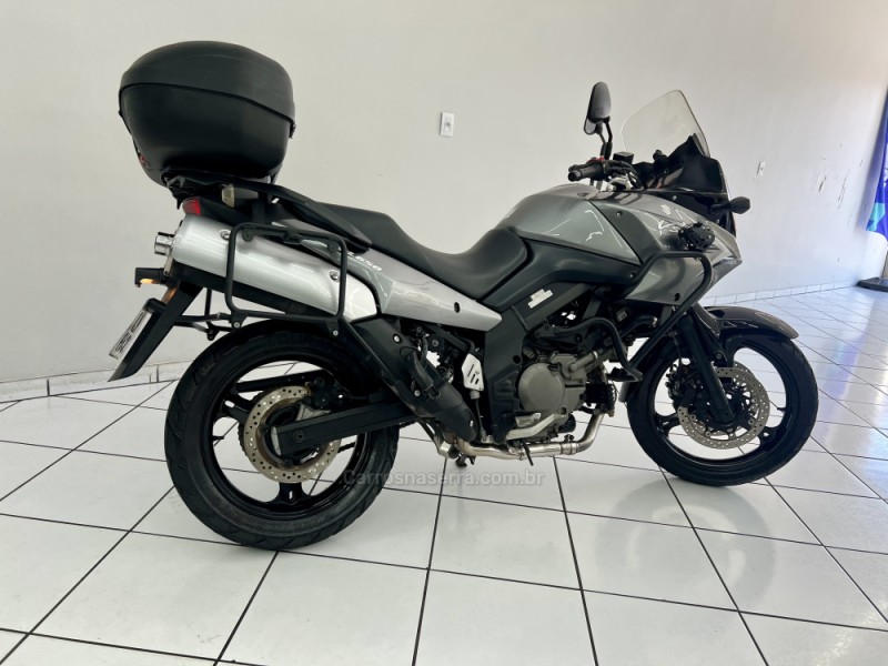 V-STROM DL 650 - 2011 - PASSO FUNDO