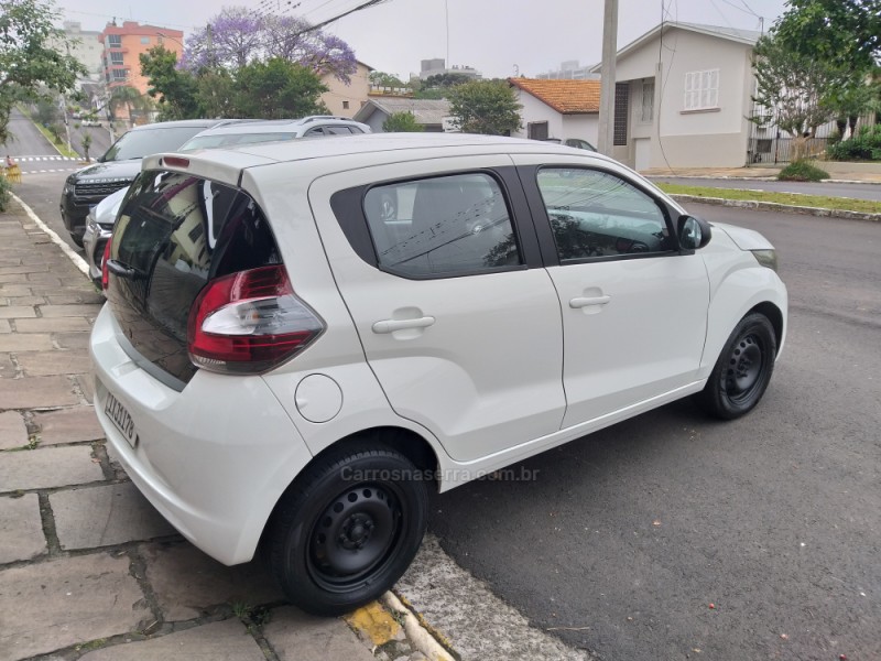 MOBI 1.0 8V EVO FLEX LIKE. MANUAL - 2017 - VERANóPOLIS