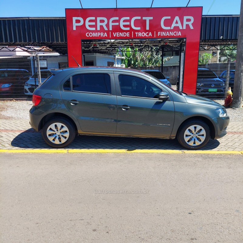 GOL 1.0 MI COMFORTLINE 8V FLEX 4P MANUAL - 2015 - BOM PRINCíPIO