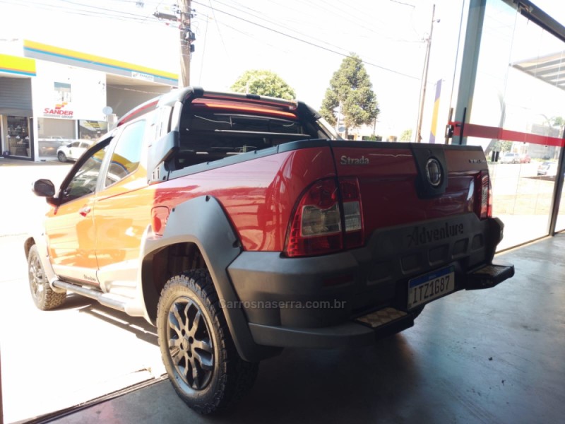 STRADA 1.8 MPI ADVENTURE CD 16V FLEX 2P MANUAL - 2013 - VACARIA