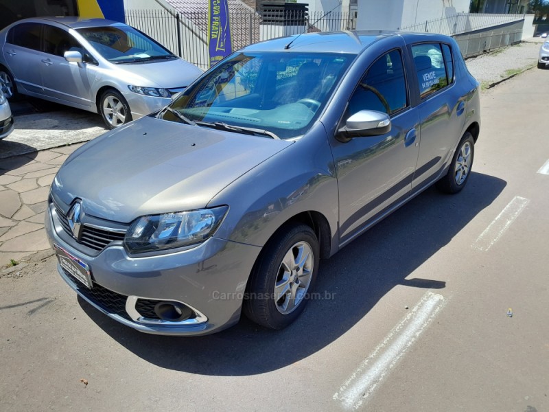 sandero 1.0 vibe 12v flex 4p manual 2018 nova prata