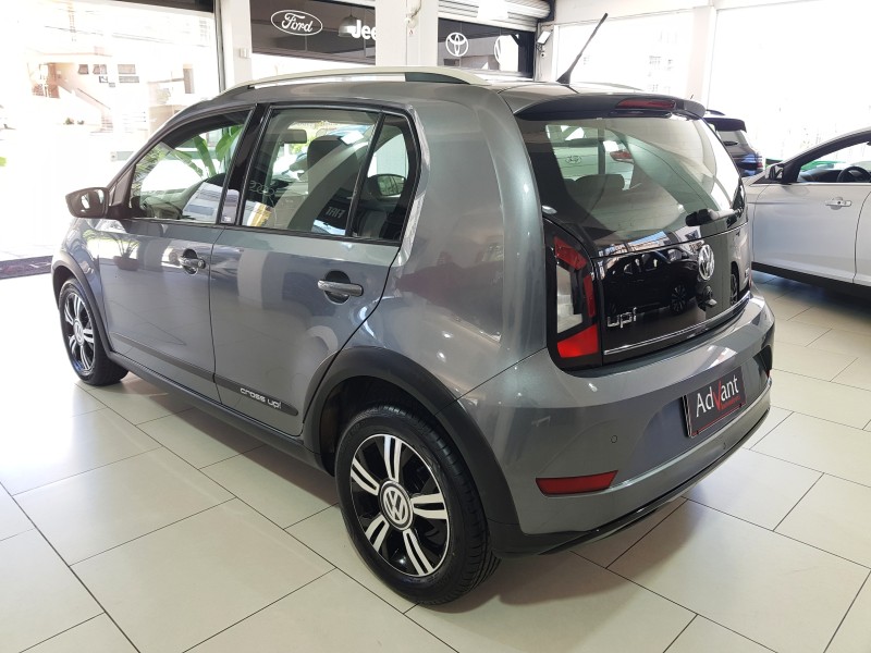 UP 1.0 TSI CROSS 12V FLEX 4P MANUAL - 2018 - CAXIAS DO SUL