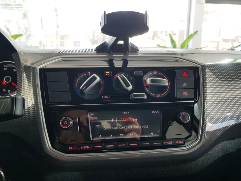 UP 1.0 TSI CROSS 12V FLEX 4P MANUAL - 2018 - CAXIAS DO SUL