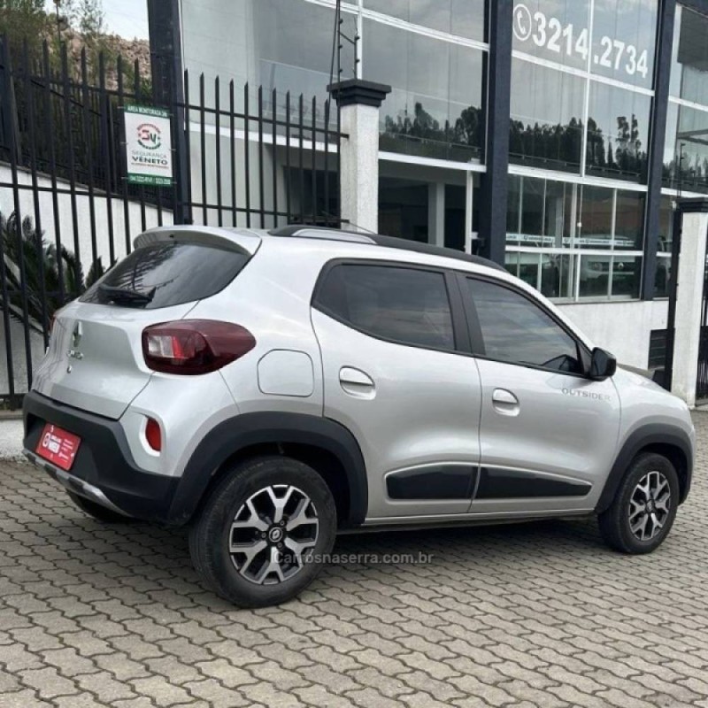 KWID 1.0 12V OUTSIDER FLEX 4P MANUAL - 2023 - CAXIAS DO SUL