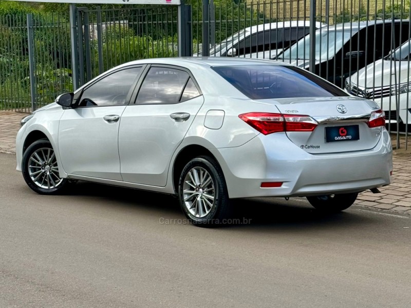 COROLLA 2.0 XEI 16V FLEX 4P AUTOMÁTICO - 2017 - NOVA PRATA