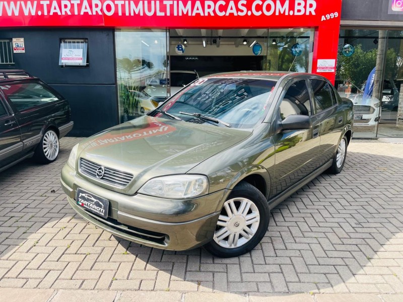 ASTRA 1.8 MPFI GL SEDAN 8V GASOLINA 4P MANUAL - 2000 - CAXIAS DO SUL