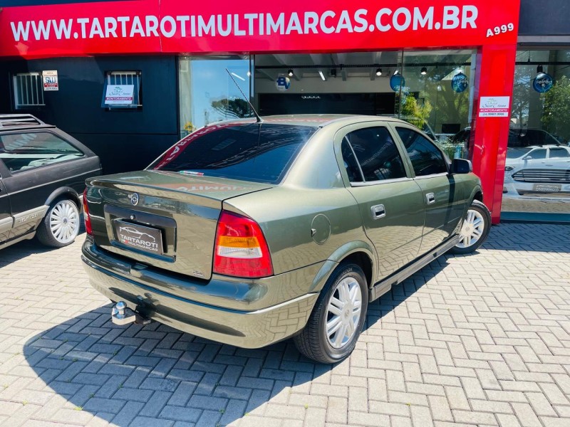 ASTRA 1.8 MPFI GL SEDAN 8V GASOLINA 4P MANUAL - 2000 - CAXIAS DO SUL