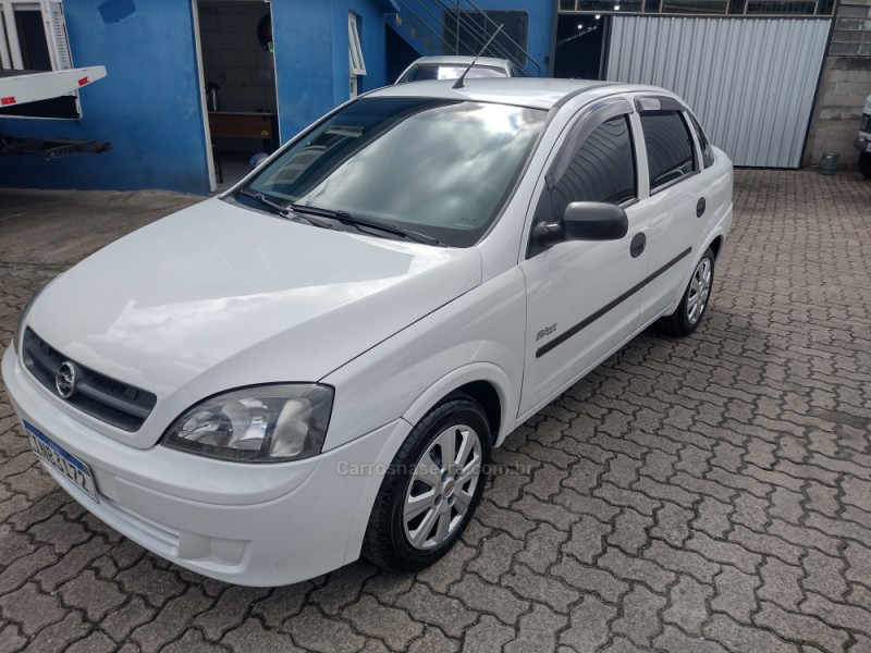 corsa 1.8 mpfi maxx sedan 8v flex 4p manual 2006 caxias do sul