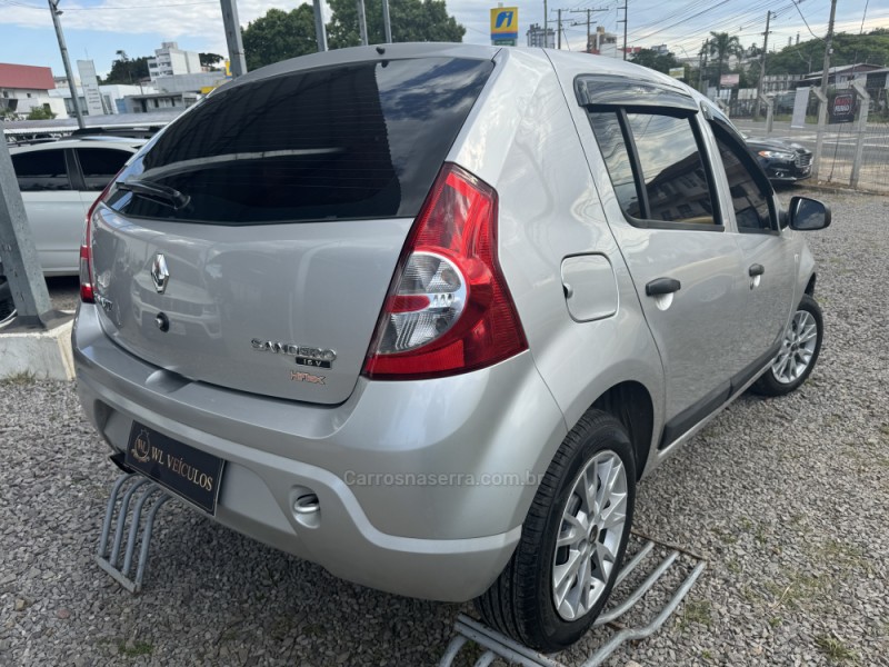 SANDERO 1.0 EXPRESSION 16V FLEX 4P MANUAL - 2010 - CAXIAS DO SUL