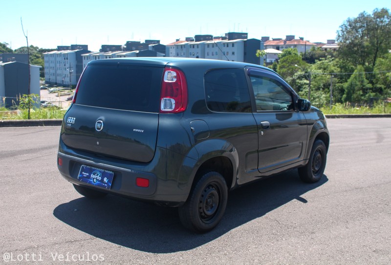 UNO 1.0 EVO VIVACE 8V FLEX 2P MANUAL - 2012 - FARROUPILHA