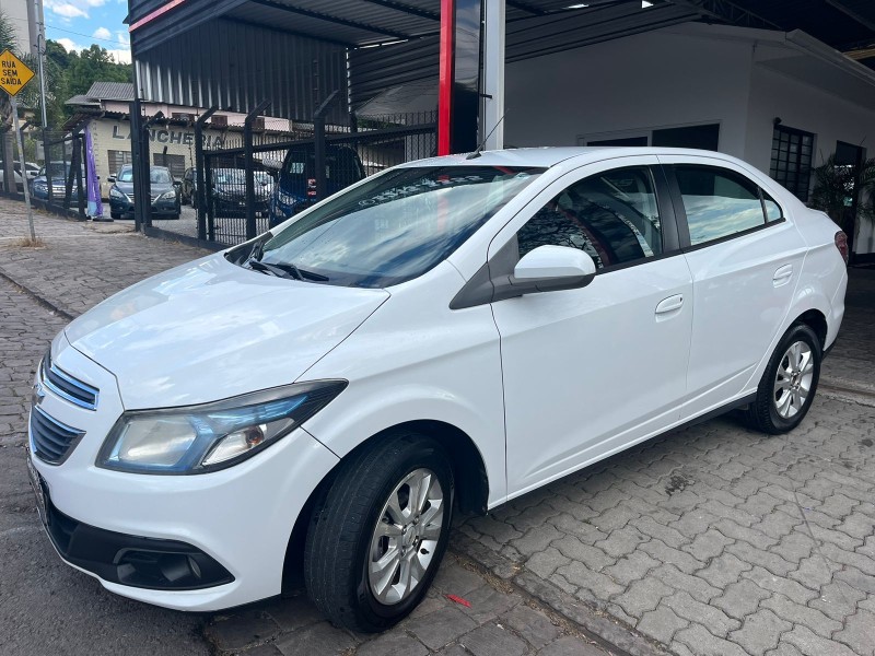 PRISMA 1.4 MPFI LTZ 8V FLEX 4P MANUAL - 2015 - CAXIAS DO SUL