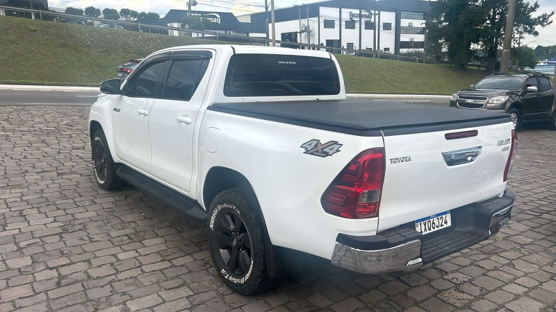 HILUX 2.8 SRV 4X4 CD 16V DIESEL 4P AUTOMÁTICO - 2017 - FARROUPILHA