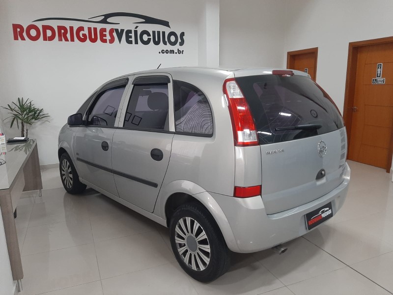 MERIVA 1.8 MPFI JOY 8V FLEX 4P MANUAL - 2005 - CAXIAS DO SUL