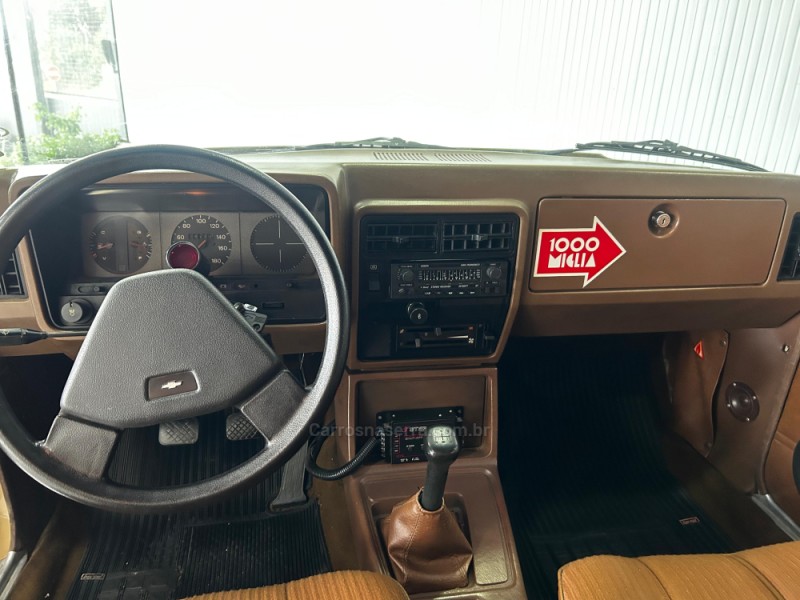 OPALA 4.1 12V GASOLINA 2P MANUAL - 1981 - CAXIAS DO SUL