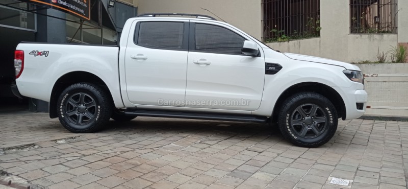 RANGER 2.2 XLS 4X4 CD 16V DIESEL 4P AUTOMÁTICO - 2017 - CAXIAS DO SUL