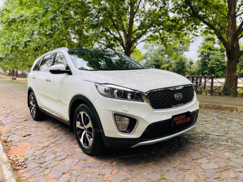 SORENTO 3.3 EX V6 24V GASOLINA 4P 7 LUGARES AUTOMATICO - 2016 - NOVO HAMBURGO