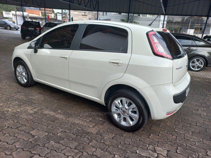 PUNTO 1.4 ATTRACTIVE 8V FLEX 4P MANUAL - 2013 - CAXIAS DO SUL