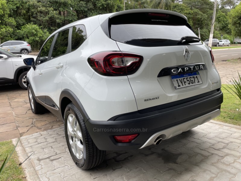 CAPTUR 1.6 16V FLEX ZEN AUTOMÁTICO - 2018 - GUAPORé