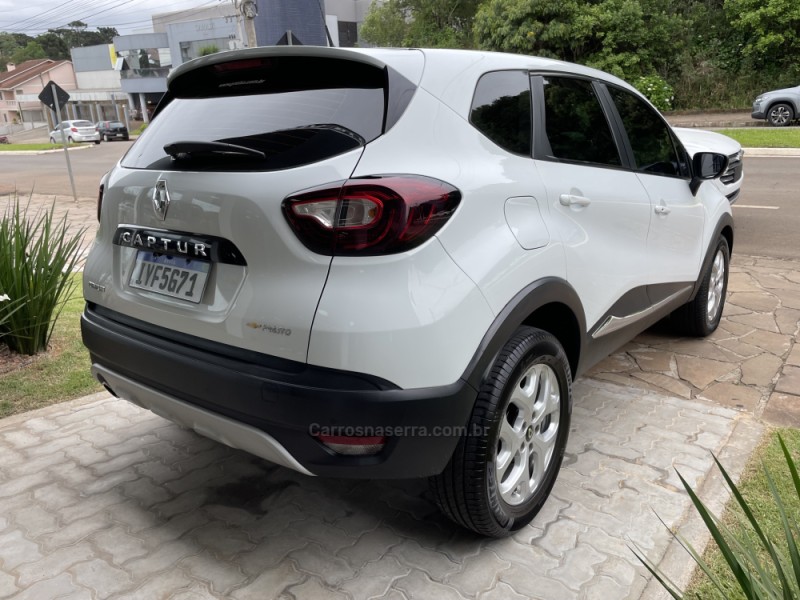 CAPTUR 1.6 16V FLEX ZEN AUTOMÁTICO - 2018 - GUAPORé