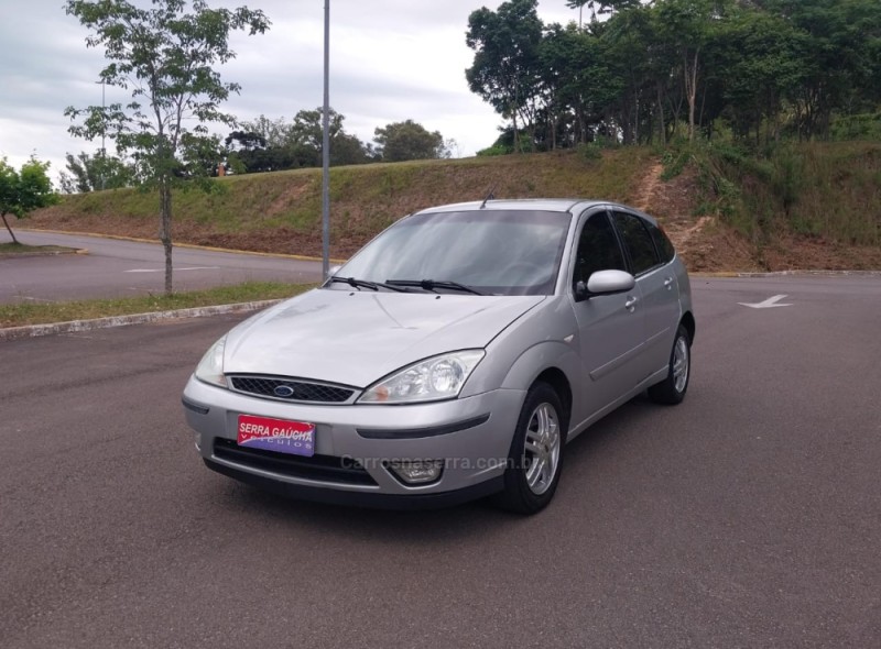 FOCUS 1.6 GLX 8V FLEX 4P MANUAL - 2009 - BENTO GONçALVES