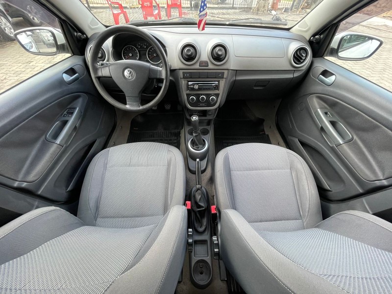 VOYAGE 1.6 MI COMFORTLINE 8V FLEX 4P MANUAL - 2011 - CAXIAS DO SUL