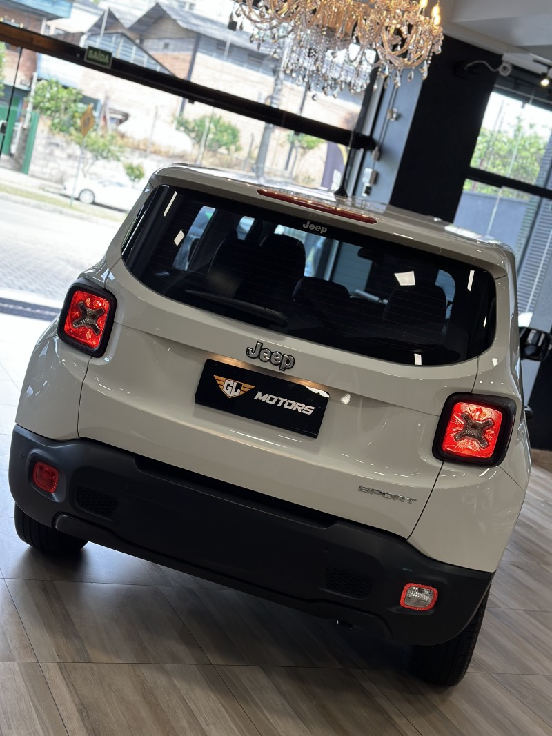 RENEGADE 1.8 16V FLEX SPORT 4P AUTOMÁTICO - 2016 - CAXIAS DO SUL