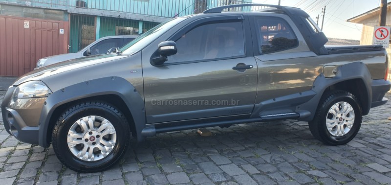 STRADA 1.8 MPI ADVENTURE CD 16V FLEX 2P MANUAL - 2011 - CAXIAS DO SUL