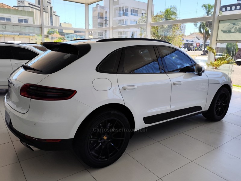 MACAN 3.0 S 24V V6 GASOLINA 4P AUTOMÁTICO - 2015 - ERECHIM