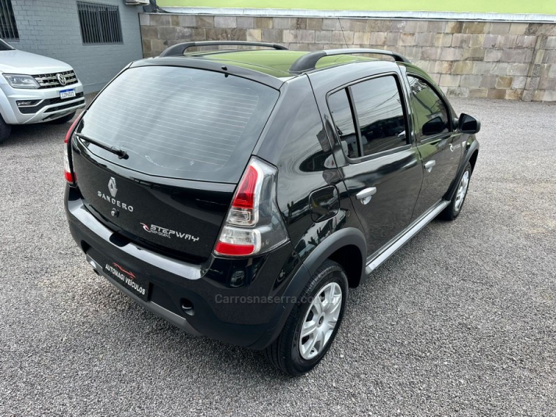 SANDERO 1.6 STEPWAY 16V FLEX 4P MANUAL - 2013 - CAXIAS DO SUL