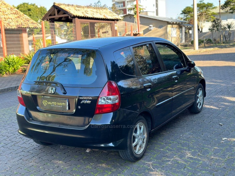 FIT 1.5 LX 16V FLEX 4P AUTOMÁTICO - 2009 - IVOTI