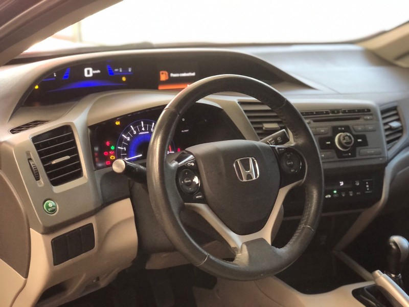 CIVIC 1.8 LXL 16V FLEX 4P MANUAL - 2013 - SãO LEOPOLDO