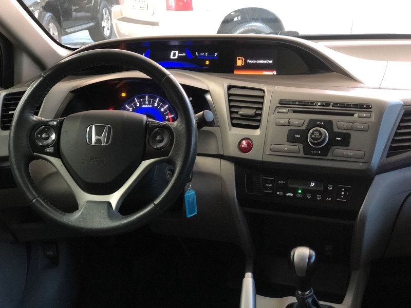 CIVIC 1.8 LXL 16V FLEX 4P MANUAL - 2013 - SãO LEOPOLDO