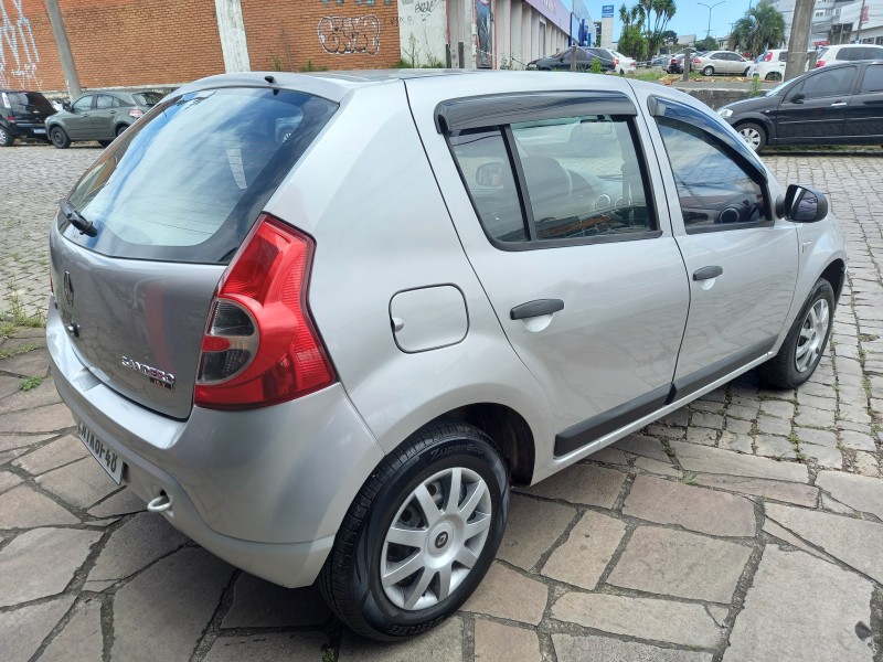 SANDERO 1.0 AUTHENTIQUE 16V FLEX 4P MANUAL - 2011 - CAXIAS DO SUL