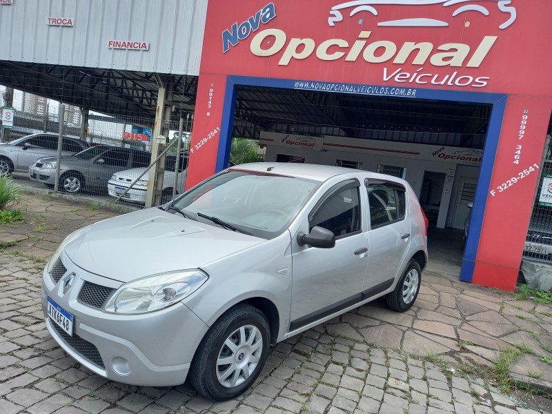 sandero 1.0 authentique 16v flex 4p manual 2011 caxias do sul