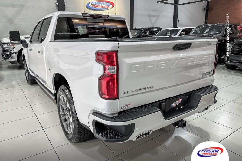 SILVERADO 5.3 1500 HIGH 4X4 COUNTRY GASOLINA 4X4 AUTOMÁTICO - 2024 - SARANDI