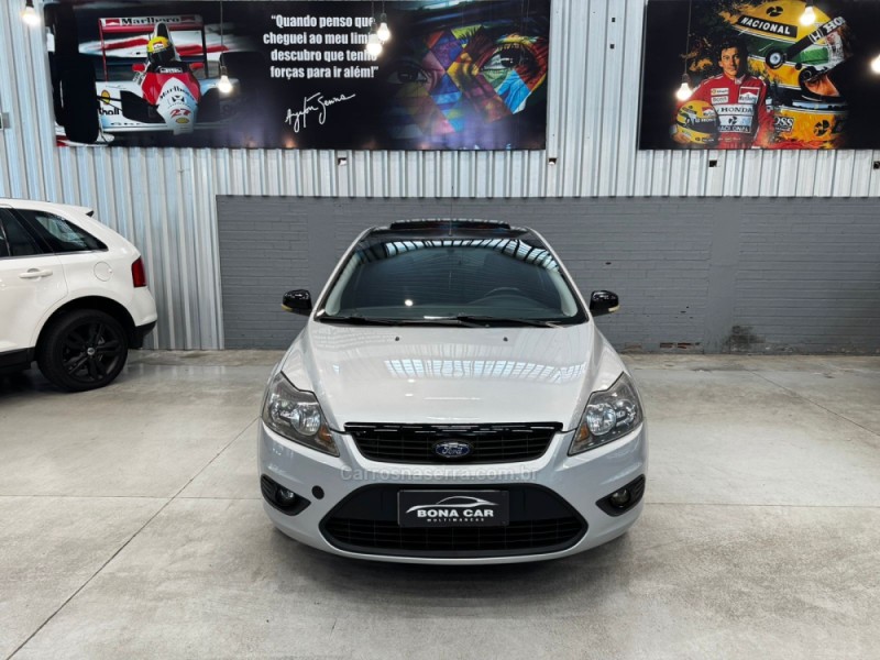 FOCUS 2.0 GHIA 16V GASOLINA 4P AUTOMÁTICO - 2011 - CAXIAS DO SUL