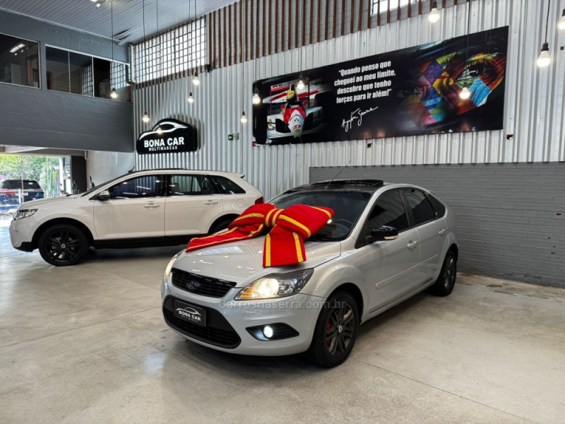 focus 2.0 ghia 16v gasolina 4p automatico 2011 caxias do sul