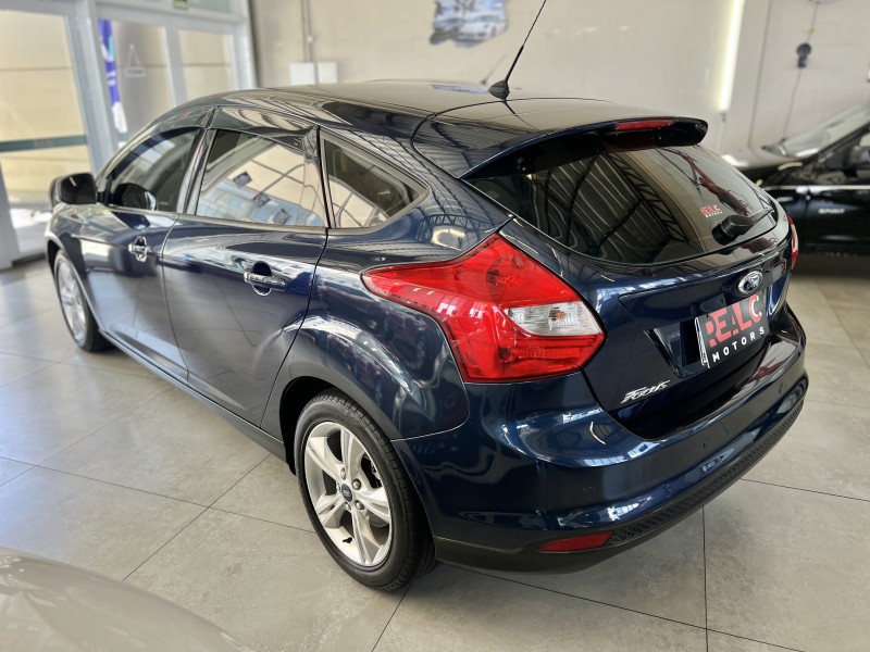 FOCUS 1.6 SE 16V FLEX 4P MANUAL - 2015 - CAXIAS DO SUL