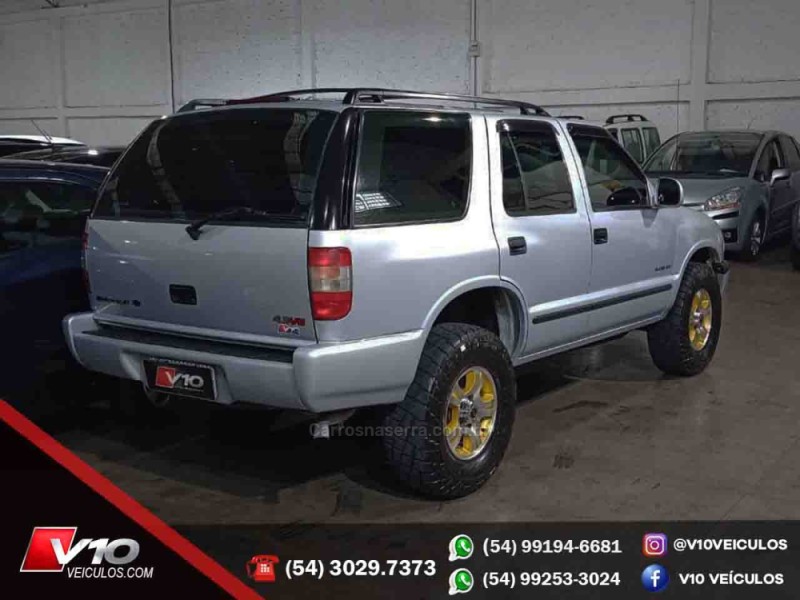 BLAZER 4.3 SFI DLX 4X2 V6 12V GASOLINA 4P MANUAL - 2000 - CAXIAS DO SUL