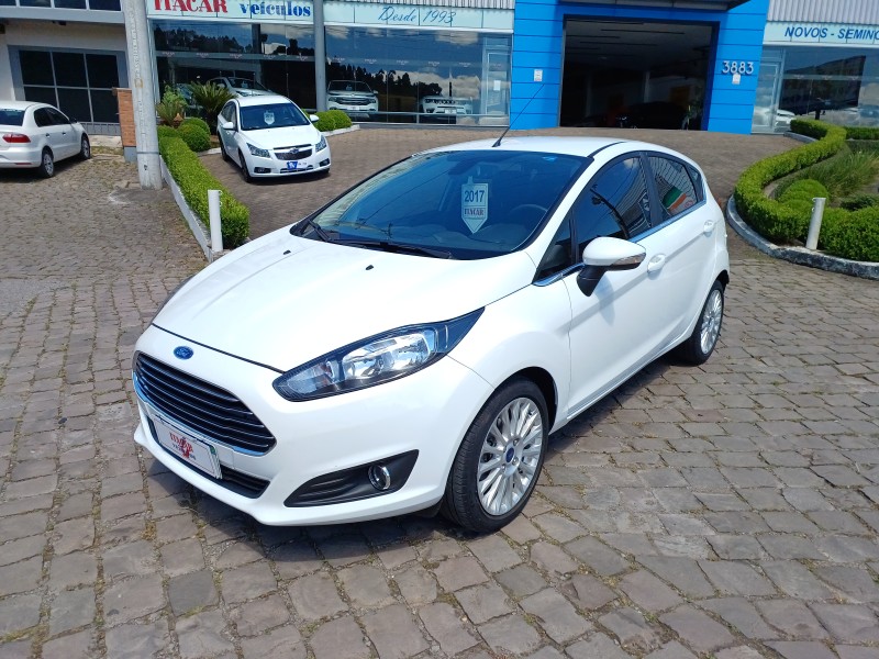 FIESTA 1.6 TITANIUM HATCH 16V FLEX 4P AUTOMÁTICO - 2017 - FLORES DA CUNHA