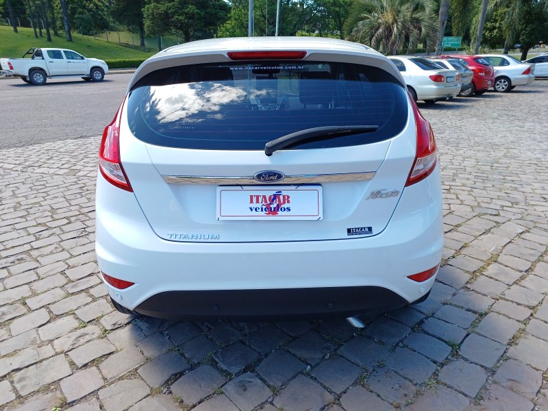 FIESTA 1.6 TITANIUM HATCH 16V FLEX 4P AUTOMÁTICO - 2017 - FLORES DA CUNHA