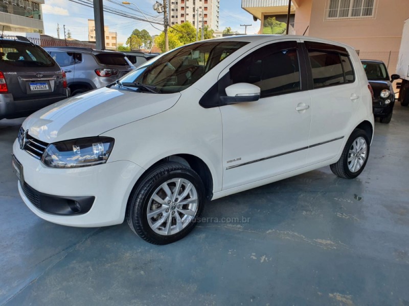 FOX 1.6 MI HIGHLINE 8V FLEX 4P MANUAL - 2014 - CAXIAS DO SUL